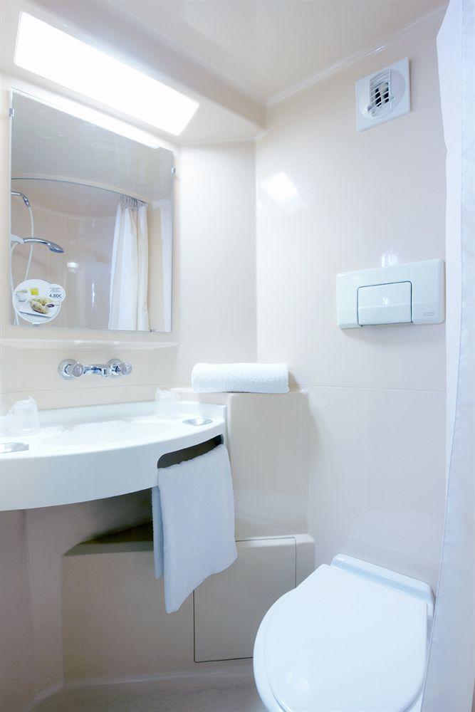 Premiere Classe Brest Gouesnou Aeroport ภายนอก รูปภาพ